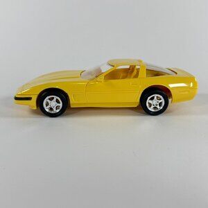 AMT Ertl 1995 Chevrolet Corvette ZR-1 Plastic Promo  Car 1:25 Yellow  w/box
